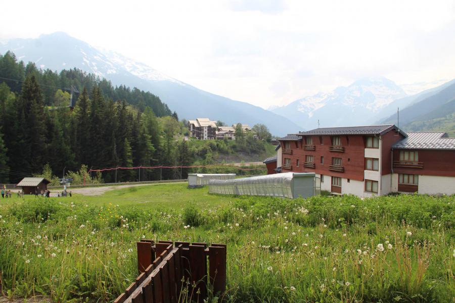 Vacanze in montagna Studio con alcova per 4 persone (001) - Résidence Prés du Bois - Val Cenis - Esteriore estate