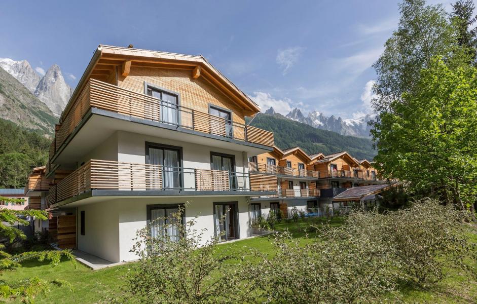 Аренда на лыжном курорте Résidence Prestige Isatis - Chamonix - летом под открытым небом