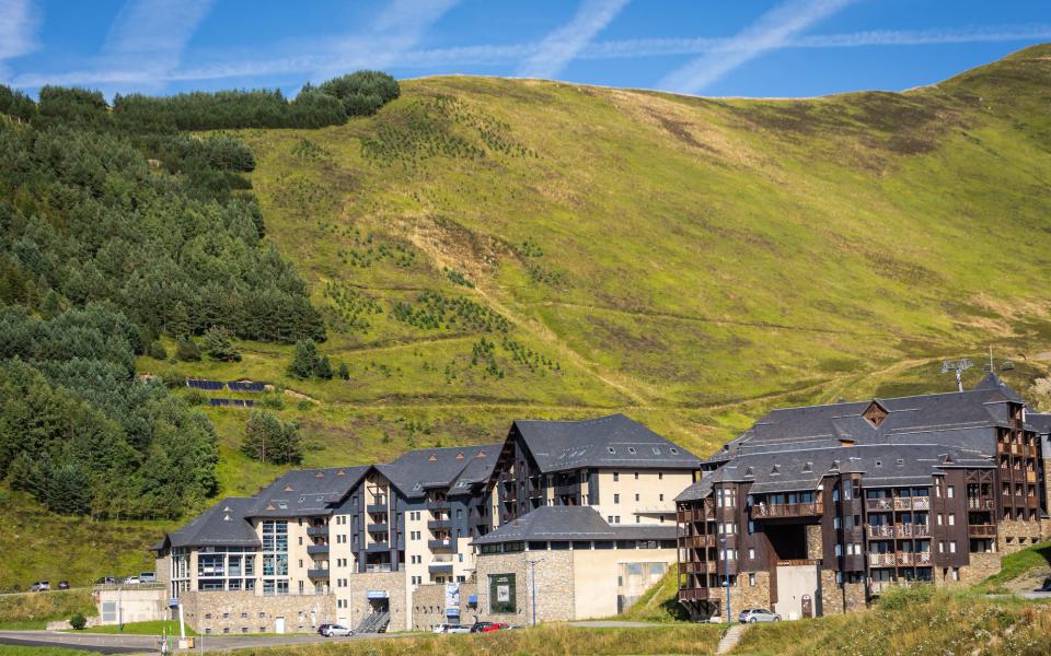 Ski verhuur Résidence Privilège - Peyragudes - Buiten zomer