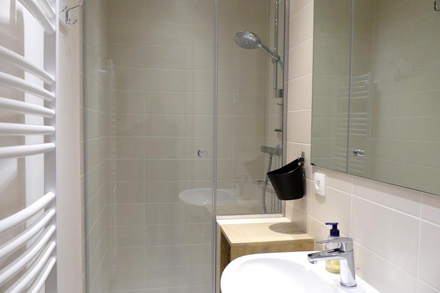 Vacanze in montagna Appartamento 3 stanze per 7 persone (011) - Résidence Provères - Méribel-Mottaret - Bagno con doccia