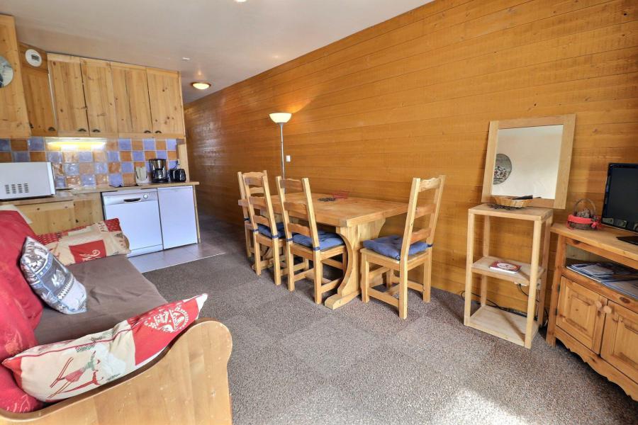 Vakantie in de bergen Appartement 2 kamers 4 personen (014) - Résidence Provères - Méribel-Mottaret - Woonkamer