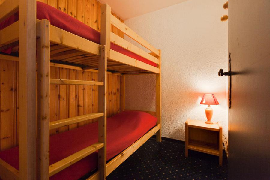 Holiday in mountain resort 2 room apartment sleeping corner 6 people - Résidence Quirlies - Les 2 Alpes - Bunk beds