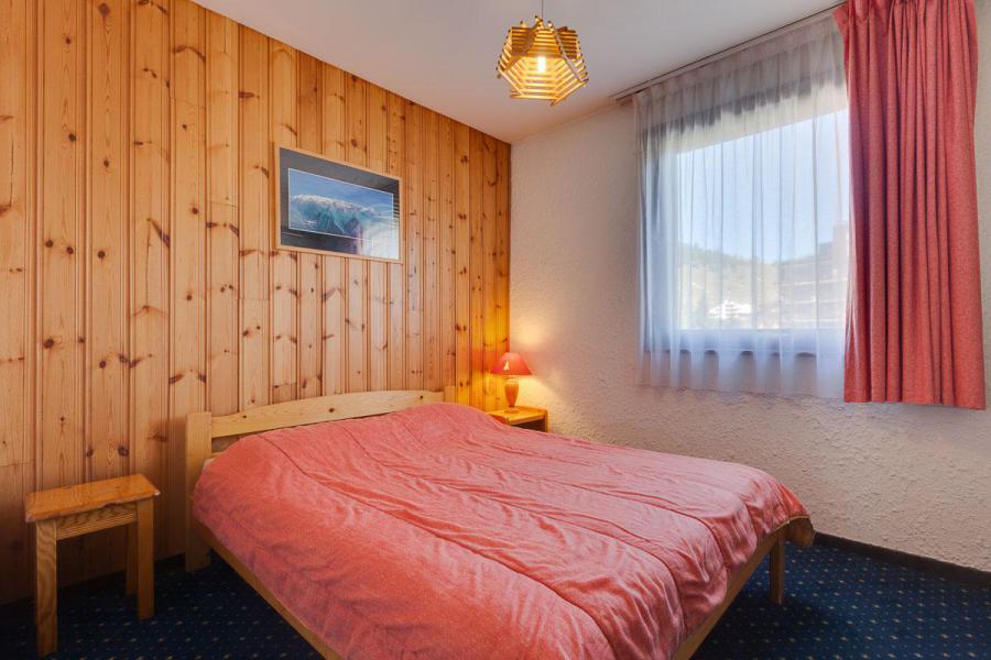 Holiday in mountain resort 2 room apartment sleeping corner 6 people - Résidence Quirlies - Les 2 Alpes - Double bed