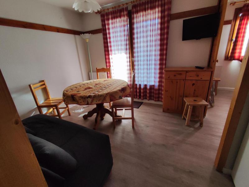 Urlaub in den Bergen 2-Zimmer-Holzhütte für 4 Personen (112) - Résidence Reine Blanche - Val Thorens - Wohnzimmer