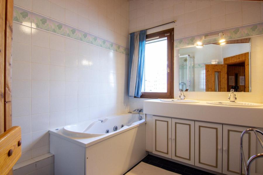 Holiday in mountain resort 4 room duplex apartment 8 people (97) - Résidence Reine Blanche - Val Thorens - Shower room