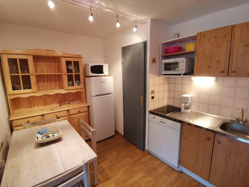 Holiday in mountain resort 2 room apartment 6 people (357R) - Résidence Relais - Réallon - Kitchenette