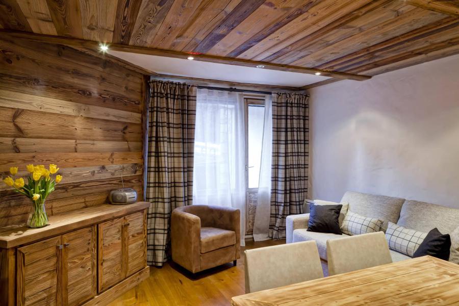 Holiday in mountain resort 2 room apartment sleeping corner 5 people (18) - Résidence Roc - Courchevel - Living room