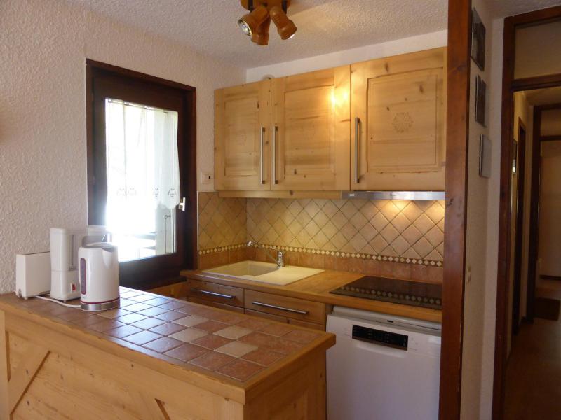 Holiday in mountain resort 3 room apartment 6 people (D75/R571) - Résidence Rochasset - Les Contamines-Montjoie - Kitchen