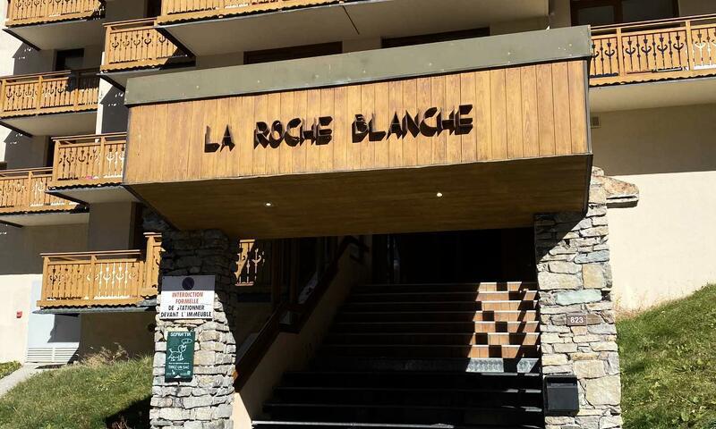 Holiday in mountain resort Résidence Roche Blanche - Maeva Home - Val Thorens - Summer outside