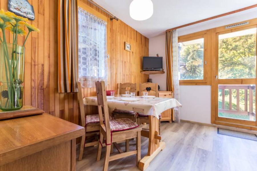 Urlaub in den Bergen 2-Zimmer-Appartment für 5 Personen (MTVN-RTE06) - Résidence Rochette - Montchavin La Plagne - Wohnzimmer