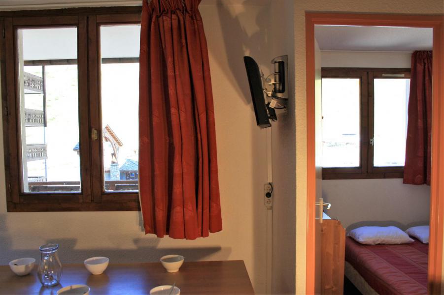 Urlaub in den Bergen 2-Zimmer-Holzhütte für 6 Personen (111CL) - Résidence Rond Point des Pistes - Tignes - Wohnzimmer