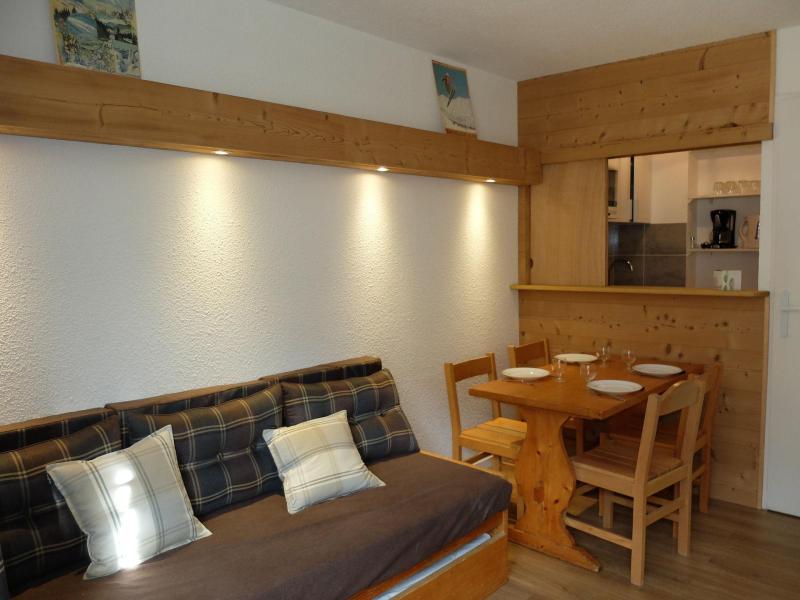 Holiday in mountain resort Studio cabin 4 people (094) - Résidence Rond Point des Pistes B - Tignes