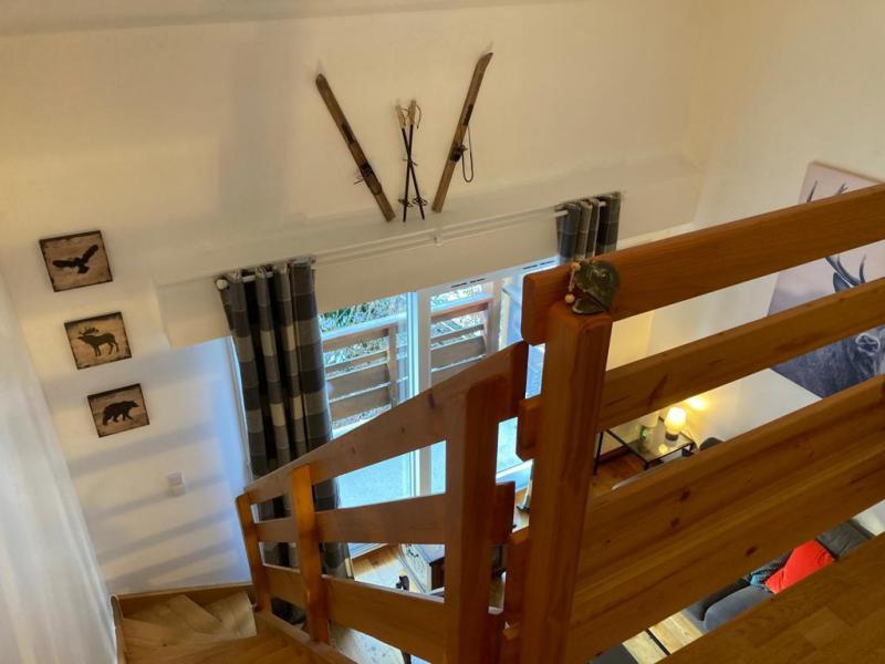Vacances en montagne Appartement duplex 3 pièces 7 personnes (RDB31) - Résidence Roseland - Brides Les Bains - Escalier