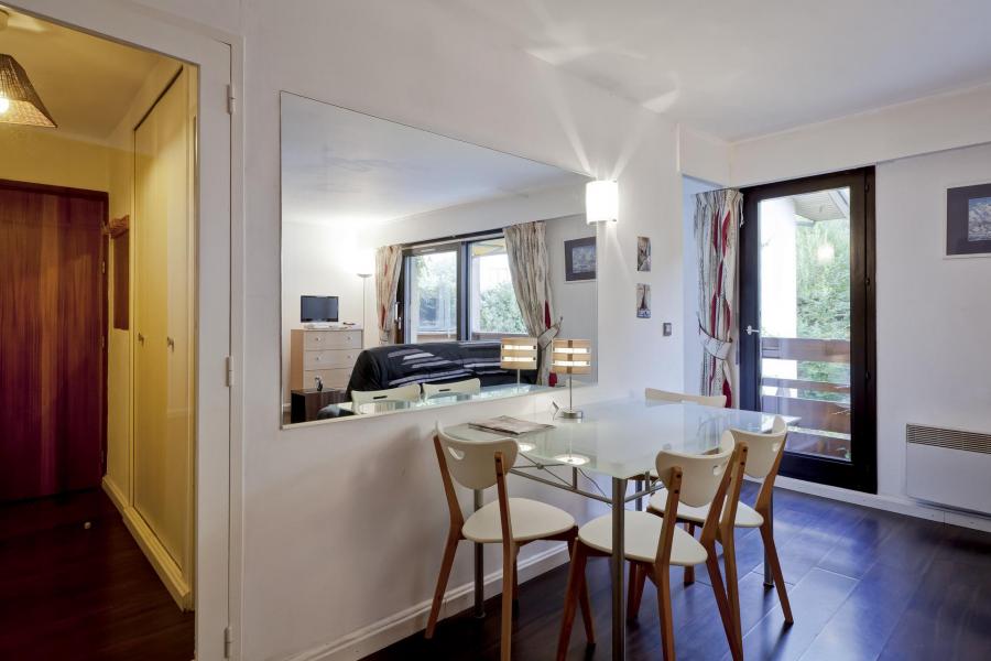 Vacances en montagne Studio coin montagne 4 personnes (B11) - Résidence Roseland - Brides Les Bains - Séjour