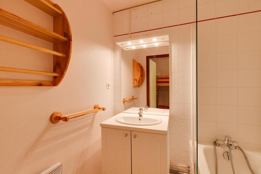 Holiday in mountain resort Studio sleeping corner 4 people - Résidence Saint Christophe - Les 2 Alpes - Bathroom