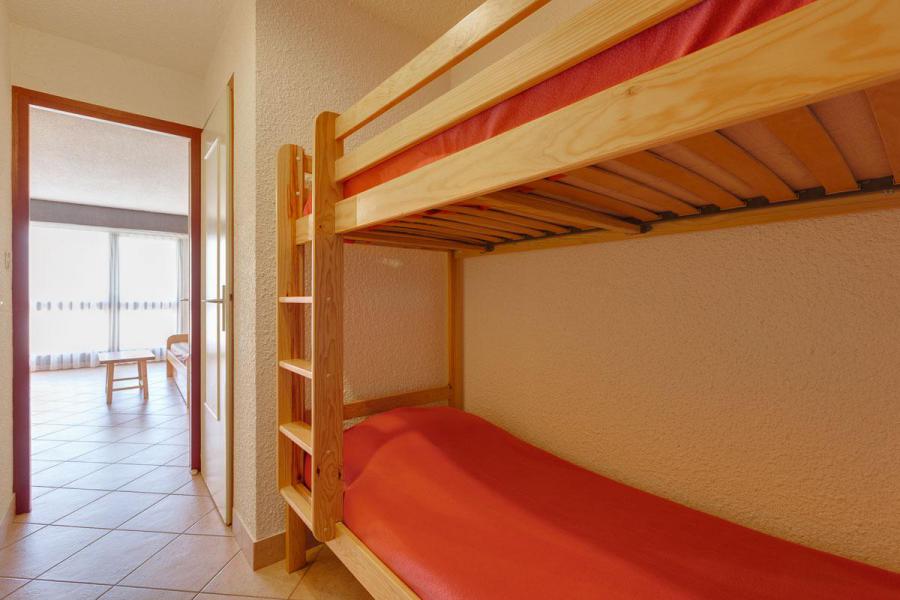 Holiday in mountain resort Studio sleeping corner 4 people - Résidence Saint Christophe - Les 2 Alpes - Sleeping area