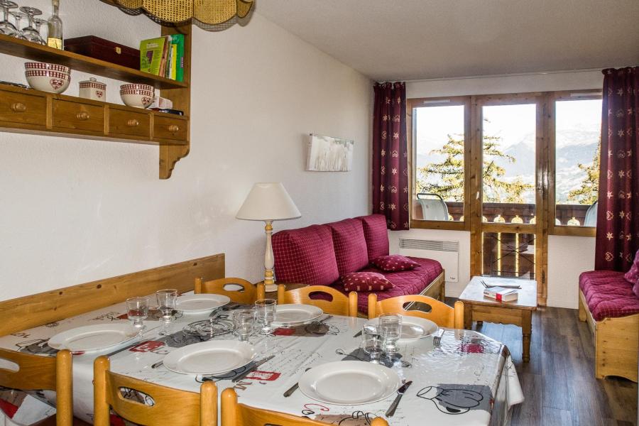 Holiday in mountain resort 3 room apartment 6 people (110) - Résidence Sextant - Montchavin La Plagne - Living room