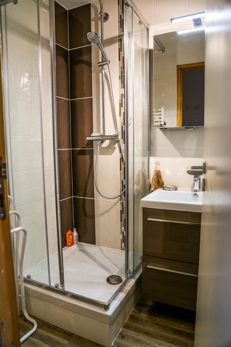 Holiday in mountain resort 3 room apartment 6 people (110) - Résidence Sextant - Montchavin La Plagne - Shower room