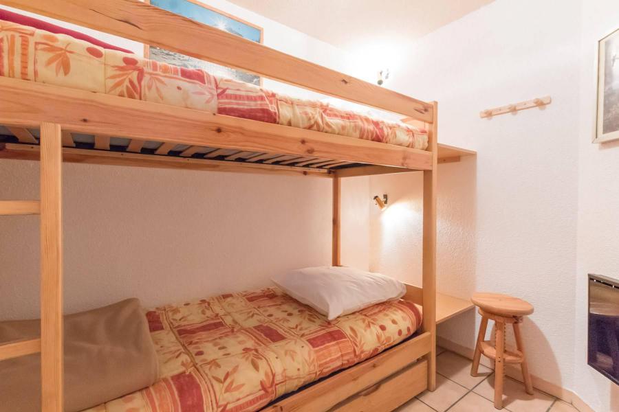 Holiday in mountain resort 3 room apartment 6 people (608) - Résidence Signal du Prorel - Serre Chevalier - Bunk beds