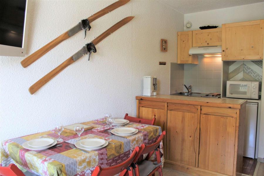 Vakantie in de bergen Appartement 1 kamers bergnis 4 personen (305) - Résidence Ski Soleil - Vars - Verblijf