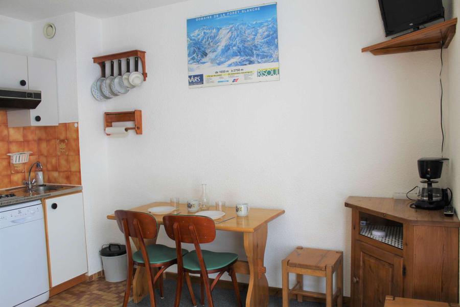 Vacances en montagne Studio coin montagne 3 personnes (427) - Résidence Ski Soleil - Vars - Séjour