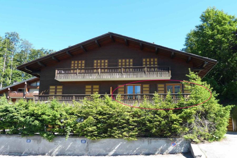 Rent in ski resort 3 room apartment 7 people - Résidence Soldanella - La Clusaz - Summer outside