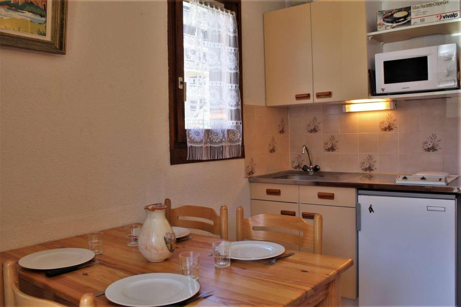 Vacaciones en montaña Apartamento cabina para 4 personas (263) - Résidence Soldanelles - Risoul - Kitchenette