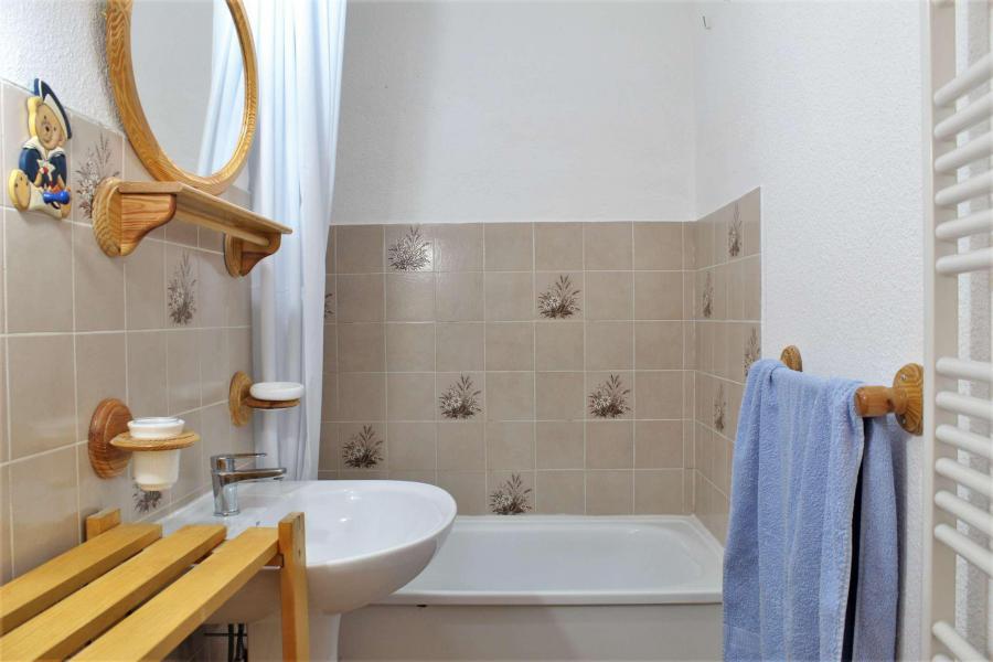 Vacances en montagne Appartement 2 pièces coin montagne 5 personnes (313) - Résidence Soldanelles - Risoul - Salle de bain