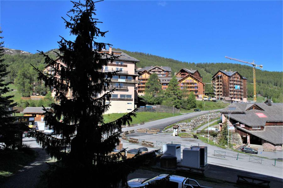 Holiday in mountain resort Studio cabin 4 people (7) - Résidence Soldanelles - Risoul - Terrace