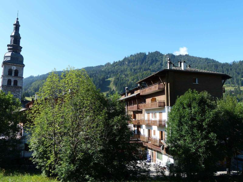 Ski verhuur Résidence Soleil d'Or - La Clusaz - Buiten zomer