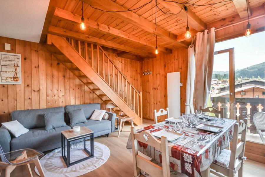 Vakantie in de bergen Appartement duplex 3 kamers 6 personen - Résidence Soleil de Minuit - Les Gets - Woonkamer