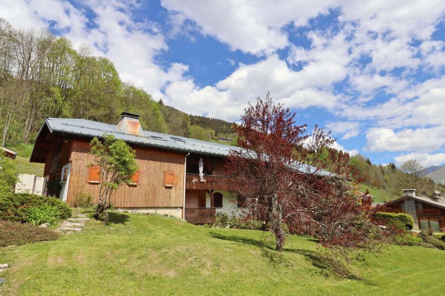 Rent in ski resort Studio mezzanine 4 people - Résidence Songy - Les Gets - Summer outside