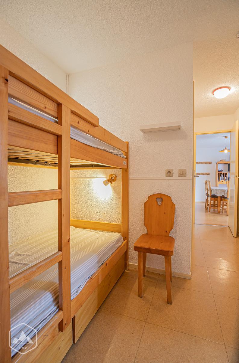 Vacaciones en montaña Apartamento 2 piezas cabina para 6 personas (STS16) - Résidence St Sébastien 1 - Aussois - Camas literas