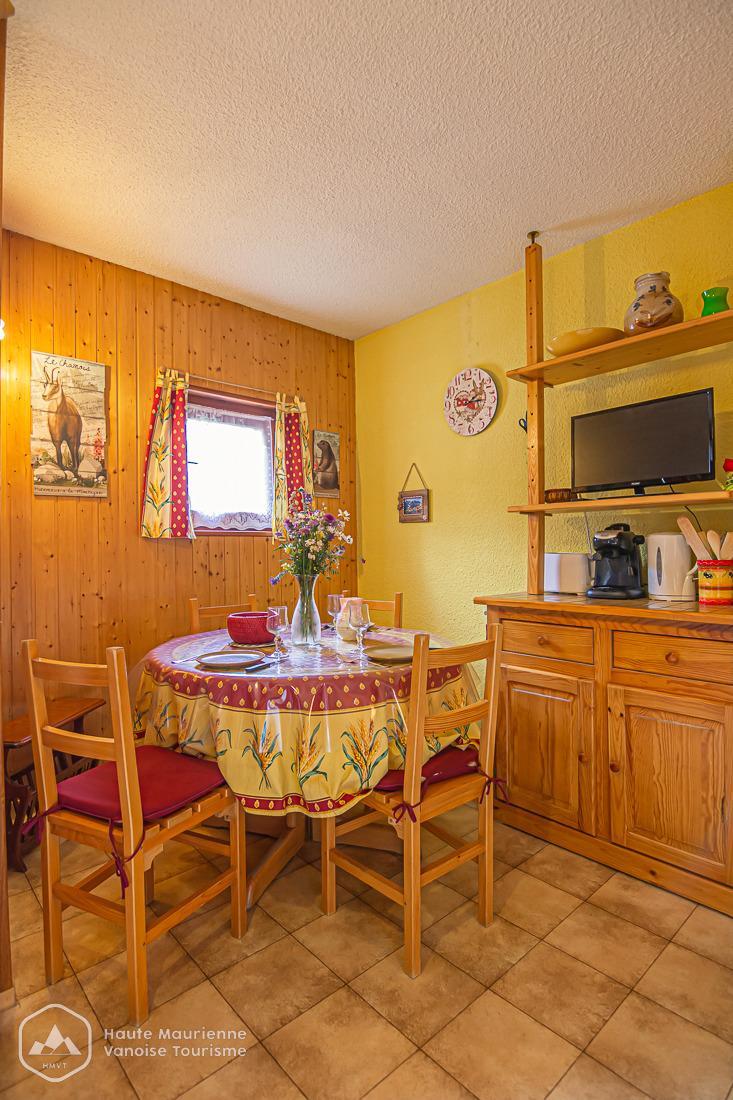 Vacances en montagne Studio coin montagne 3 personnes (STS33) - Résidence St Sébastien 1 - Aussois - Cuisine