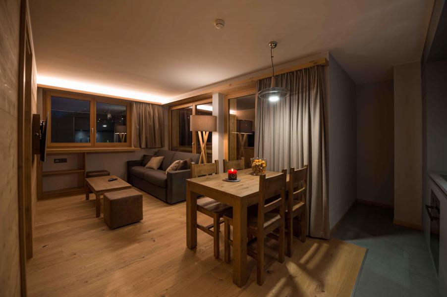 Urlaub in den Bergen Résidence Swisspeak Resorts Vercorin - Vercorin - Wohnzimmer