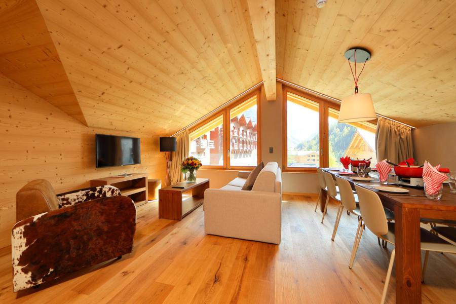 Urlaub in den Bergen Résidence Swisspeak Resorts Zinal - Zinal - Wohnzimmer