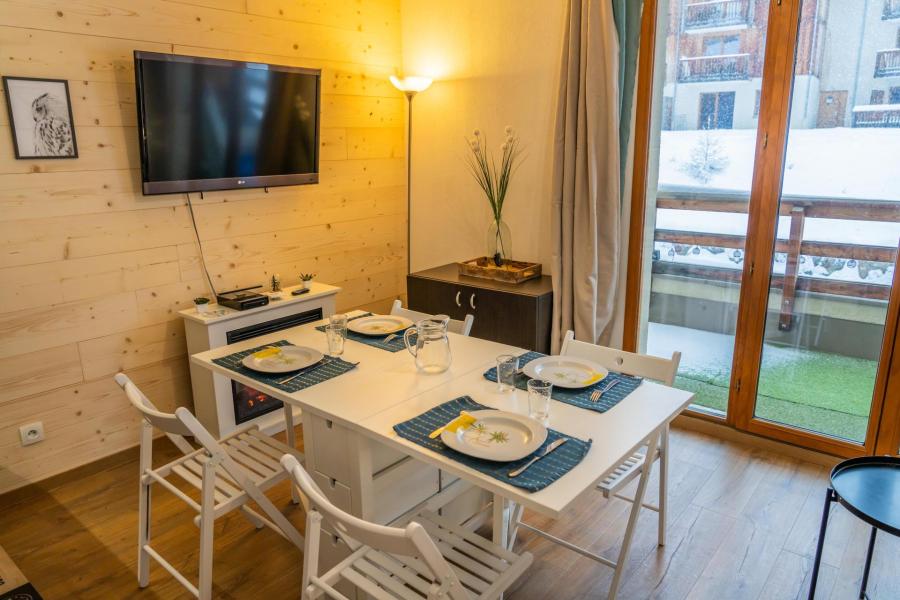 Vakantie in de bergen Studio bergnis 4 personen (2102) - Résidence Terrasses du Soleil d'Or - Les Orres - Woonkamer