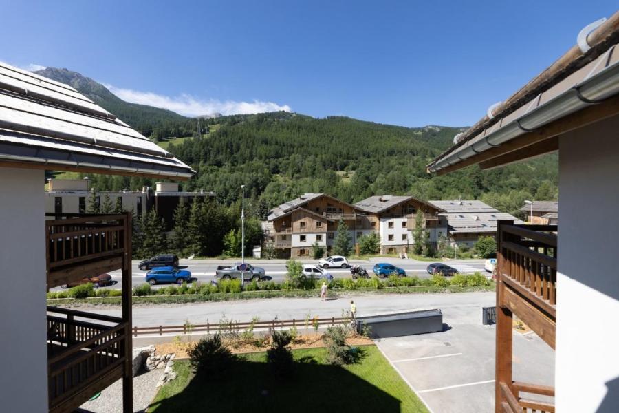 Urlaub in den Bergen 2-Zimmer-Holzhütte für 6 Personen - Résidence Terresens Cristal Lodge - Serre Chevalier - Balkon