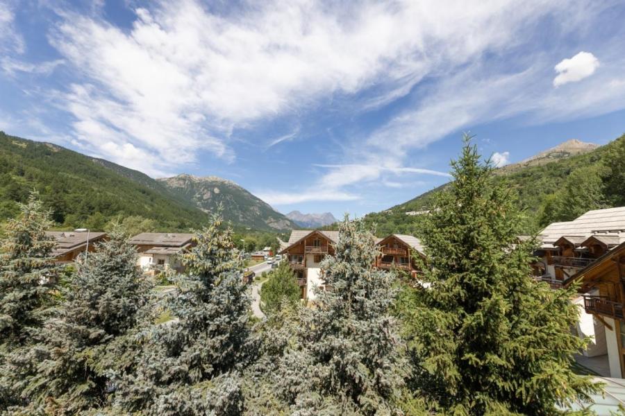 Vacaciones en montaña Apartamento 4 piezas cabina duplex para 10 personas - Résidence Terresens Cristal Lodge - Serre Chevalier - Balcón