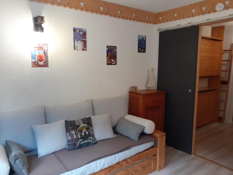 Vacanze in montagna Studio con alcova per 3 persone (144) - Résidence Thabor D - Valfréjus - Soggiorno