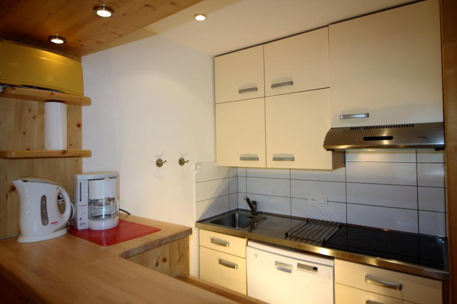 Holiday in mountain resort 2 room apartment sleeping corner 6 people (32CL) - Résidence Tour du Lac - Tignes - Kitchenette
