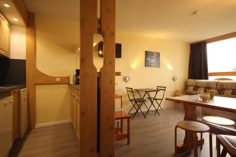 Vakantie in de bergen Appartement 2 kamers 5 personen (1012) - Résidence Tournavelles 2 - Les Arcs - Woonkamer