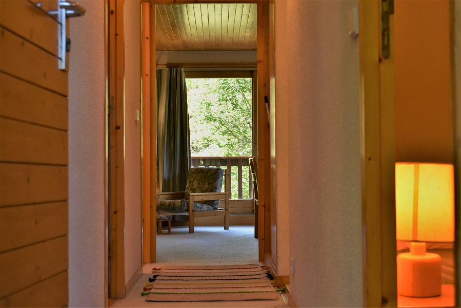 Vacances en montagne Appartement 3 pièces 5 personnes (5) - Résidence Troillet - Méribel - Couloir