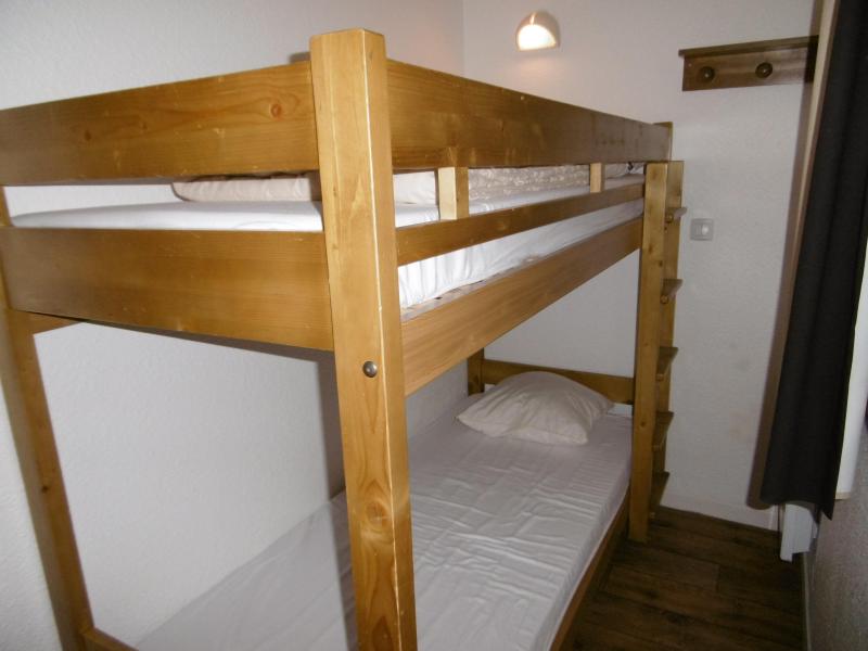 Holiday in mountain resort 3 room apartment sleeping corner 6 people (106) - Résidence Tuéda - Méribel-Mottaret - Bunk beds