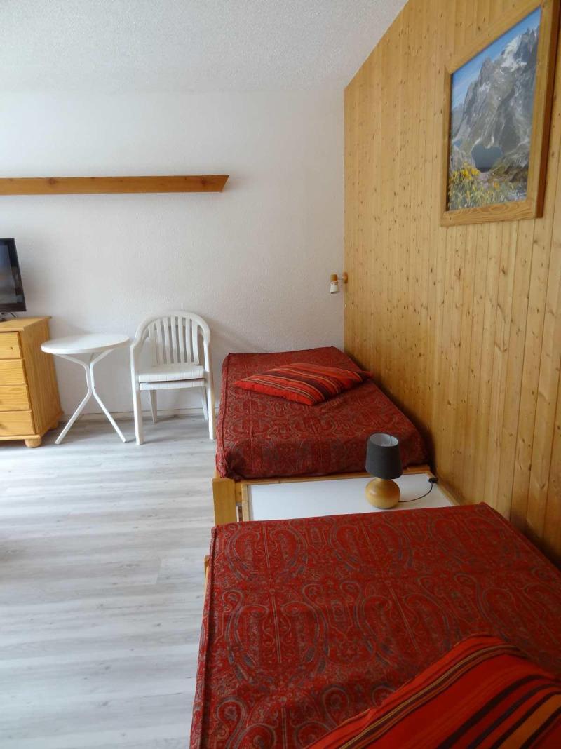 Holiday in mountain resort Studio sleeping corner 4 people (51) - Résidence Val d'Auréa - Valloire - Living room