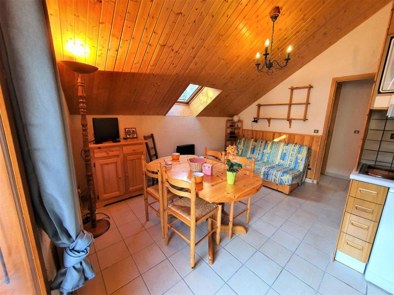 Holiday in mountain resort 2 room mezzanine apartment 6 people (212P6) - Résidence Verney - Serre Chevalier - Living room
