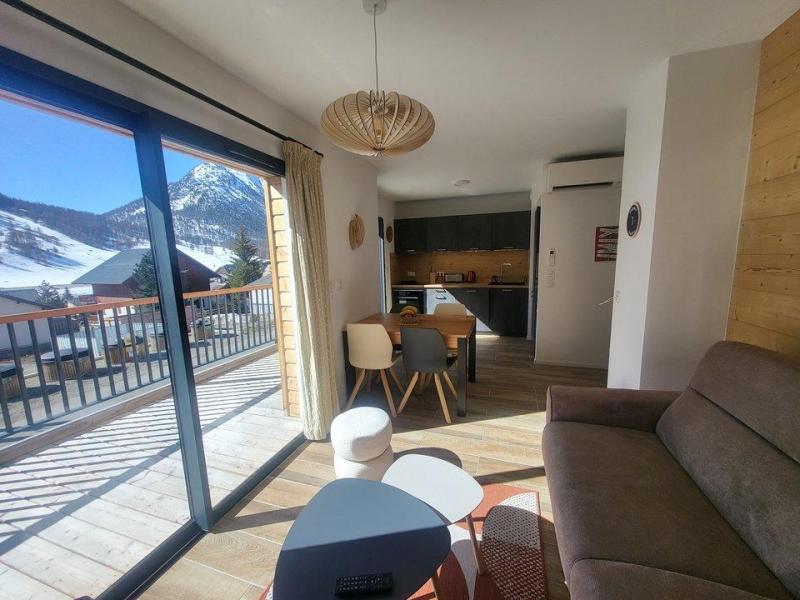 Vacaciones en montaña Apartamento 3 piezas para 5 personas (Chaberton) - Résidence Vialattea - Montgenèvre - Estancia