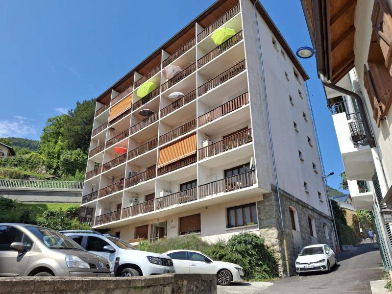 Vacances en montagne Studio 4 personnes (31) - Résidence Villa Louise - Brides Les Bains - Extérieur été