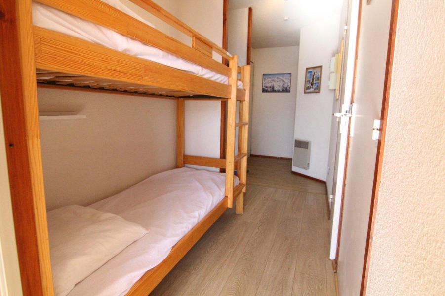 Urlaub in den Bergen 2-Zimmer-Berghütte für 4 Personen (201) - Résidence Vue et Soleil - Alpe d'Huez - Offener Schlafbereich