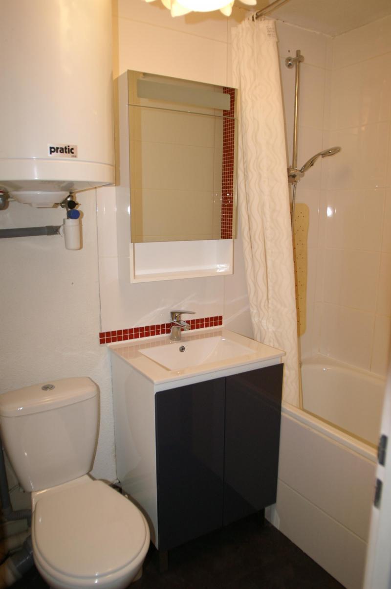 Holiday in mountain resort 2 room apartment 5 people - Résidences Prapoutel les 7 Laux - Les 7 Laux - Bathroom